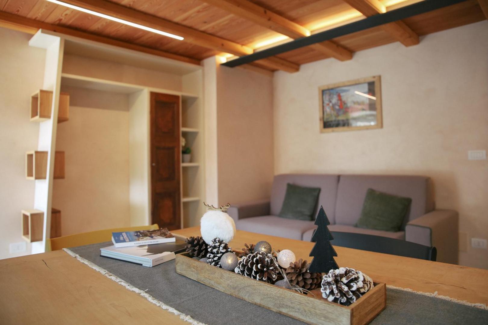 Apartment Romana