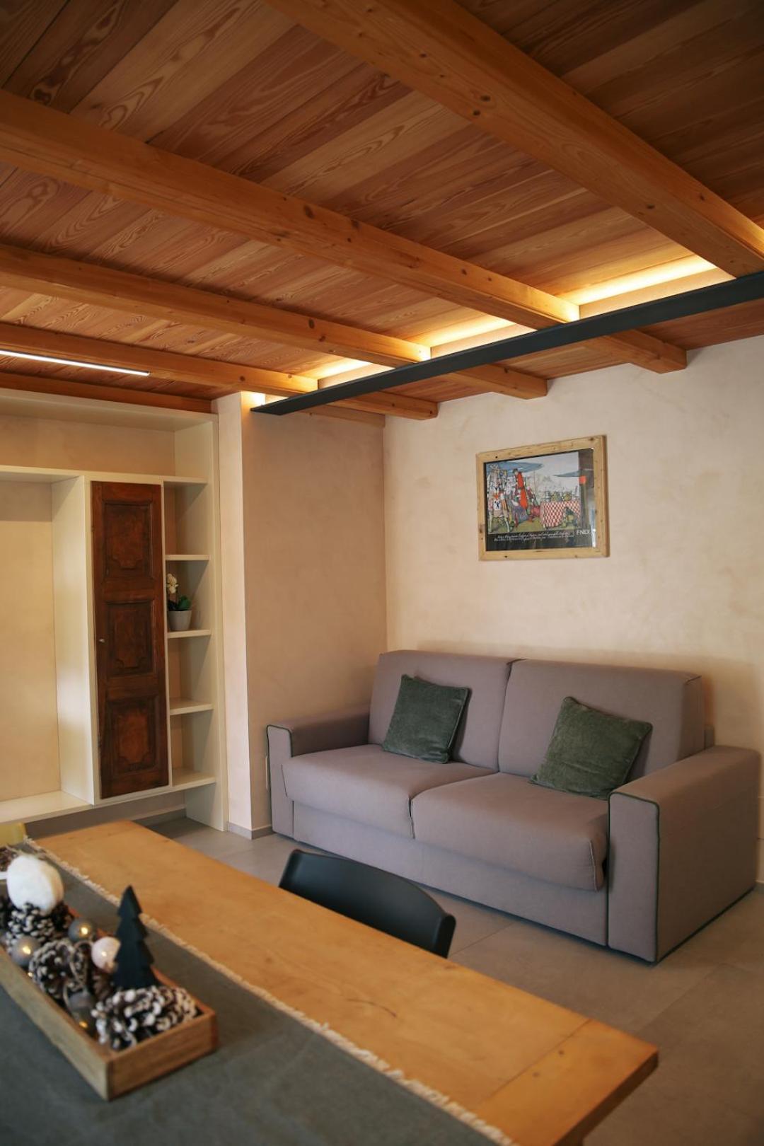 Apartment Romana